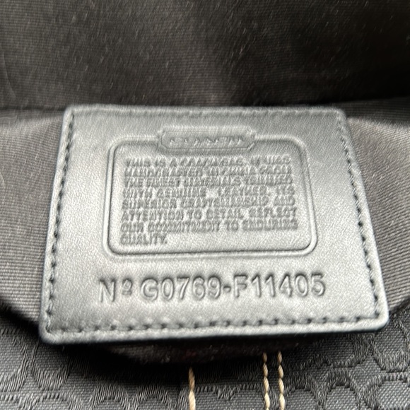 Unique coach canvas and suede purse - Picture 11 of 15